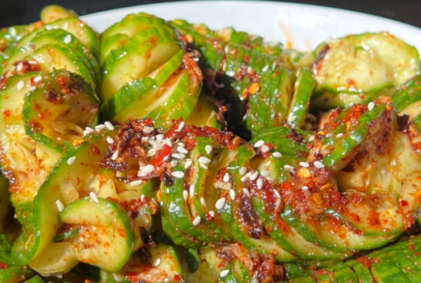 How to Make Spicy Asian Cucumber Salad