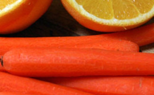 Carrot and Orange Juice: Your Go-To Detox Drink for Radiant Skin